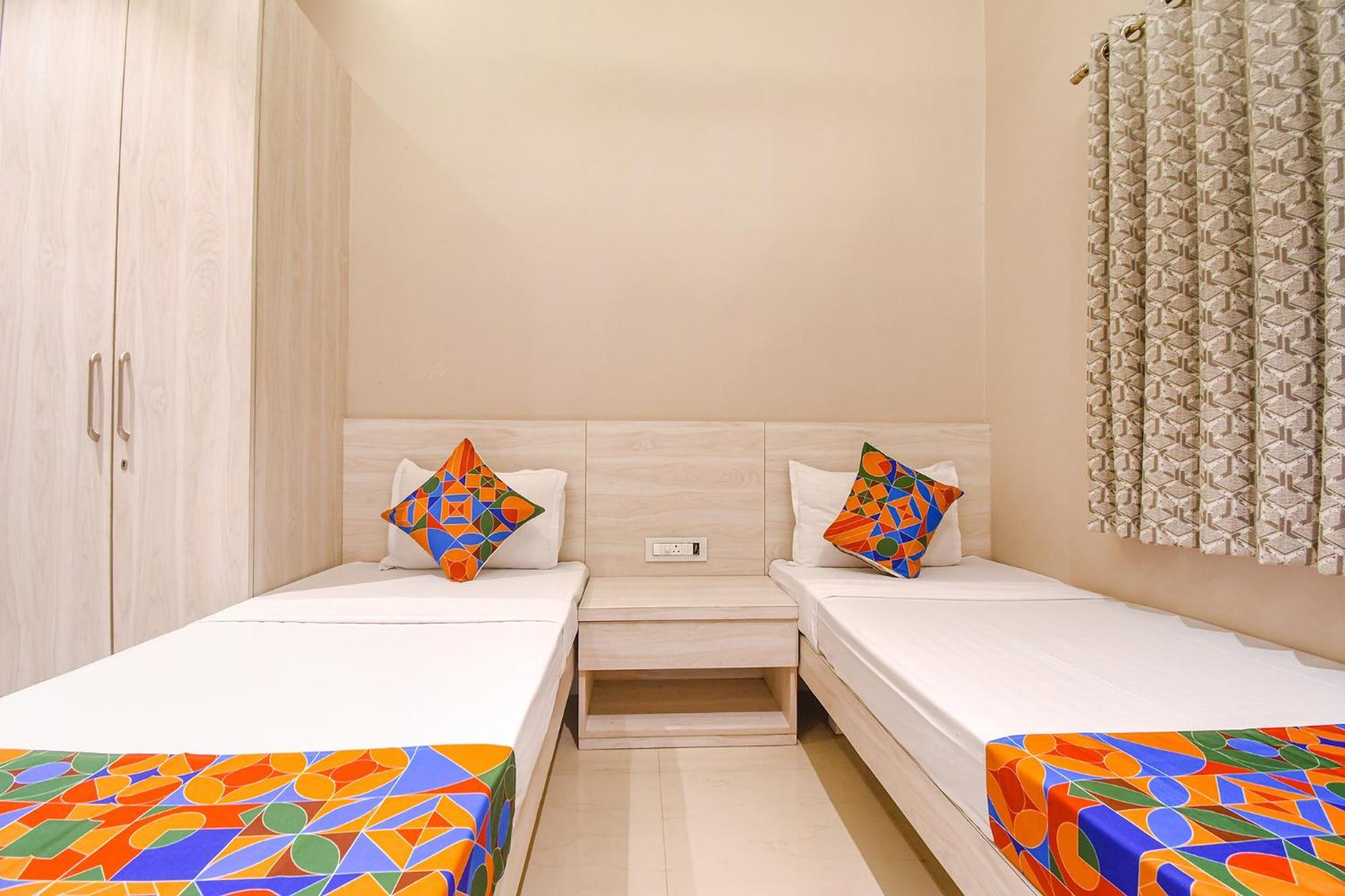 Fabhotel Kitchen Q Inn - Belaghata Calcutta Extérieur photo